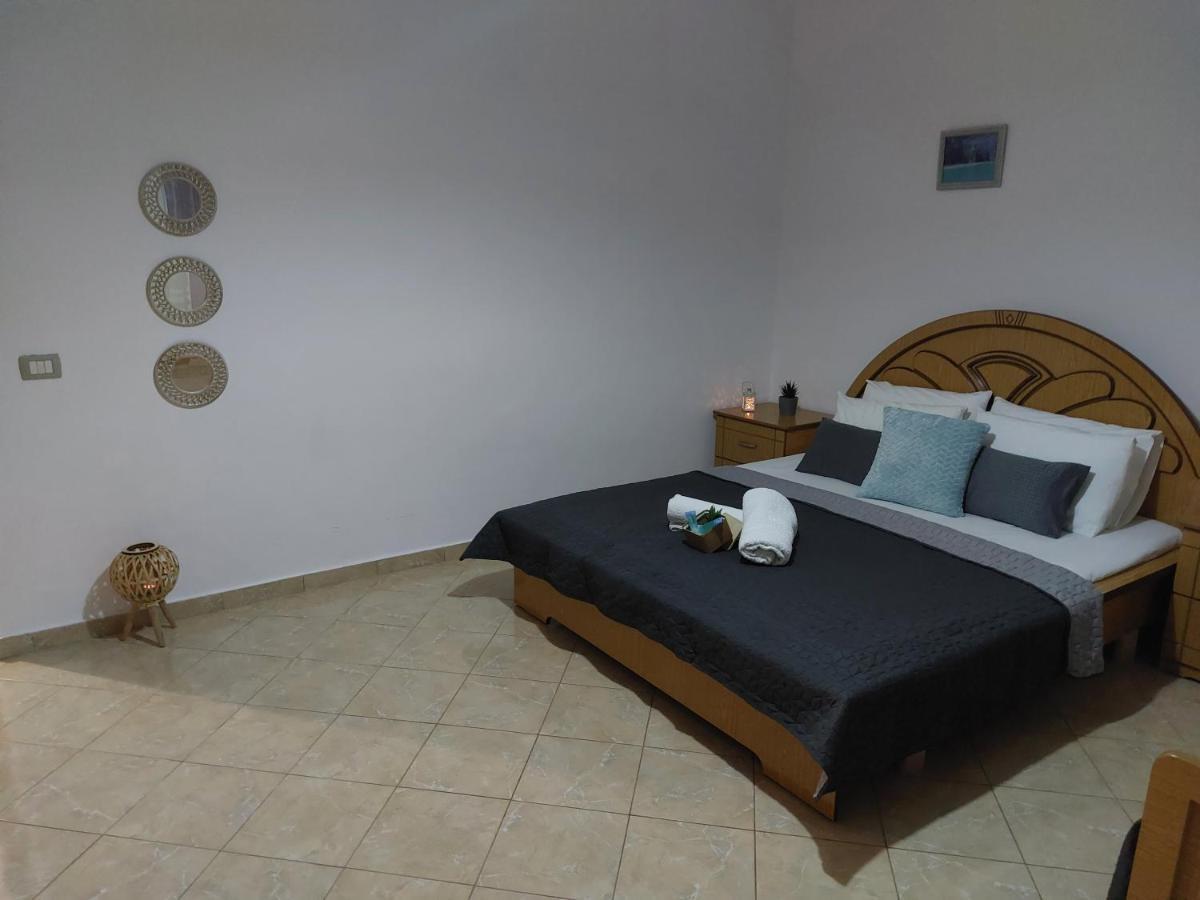 Orange Guest House Dhërmi Dış mekan fotoğraf