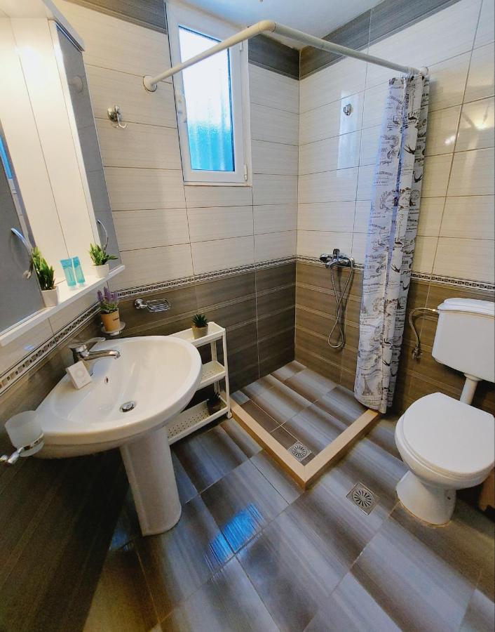 Orange Guest House Dhërmi Dış mekan fotoğraf