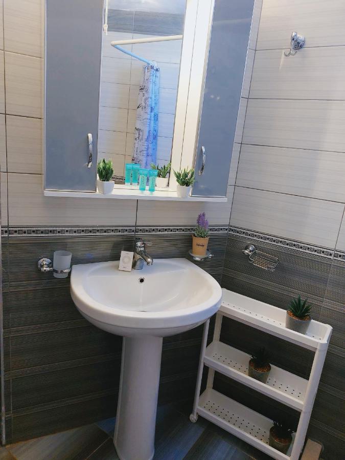 Orange Guest House Dhërmi Dış mekan fotoğraf