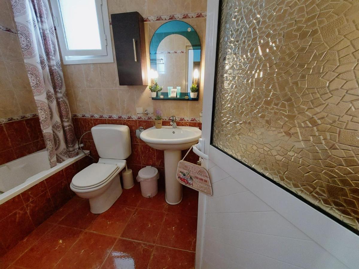 Orange Guest House Dhërmi Dış mekan fotoğraf