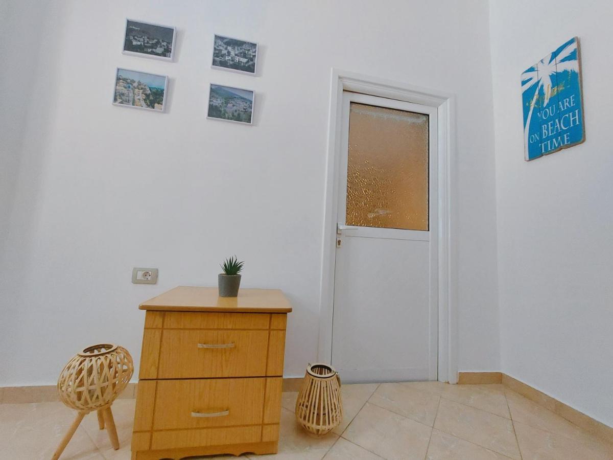 Orange Guest House Dhërmi Dış mekan fotoğraf