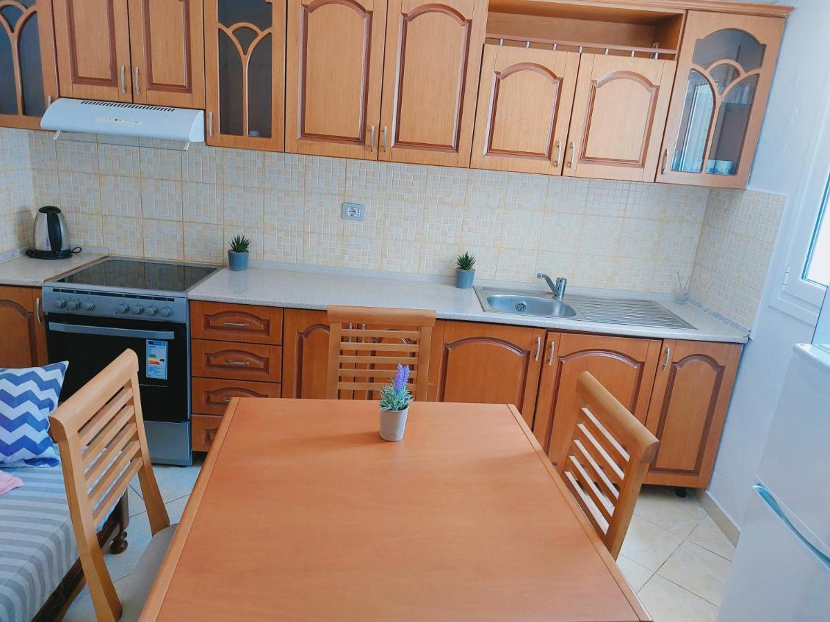 Orange Guest House Dhërmi Dış mekan fotoğraf